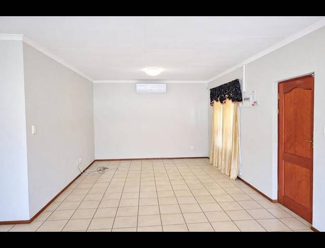 3 BEDROOM HOUSE FOR SALE IN NOORDWYK